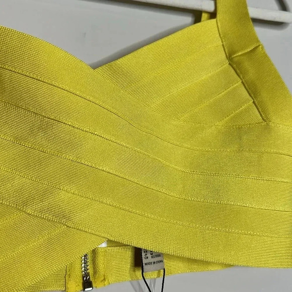 HERVE LEDGER x Forever 21 Crossover Bandage Crop Top in Neon Yellow Size M - Picture 4 of 7